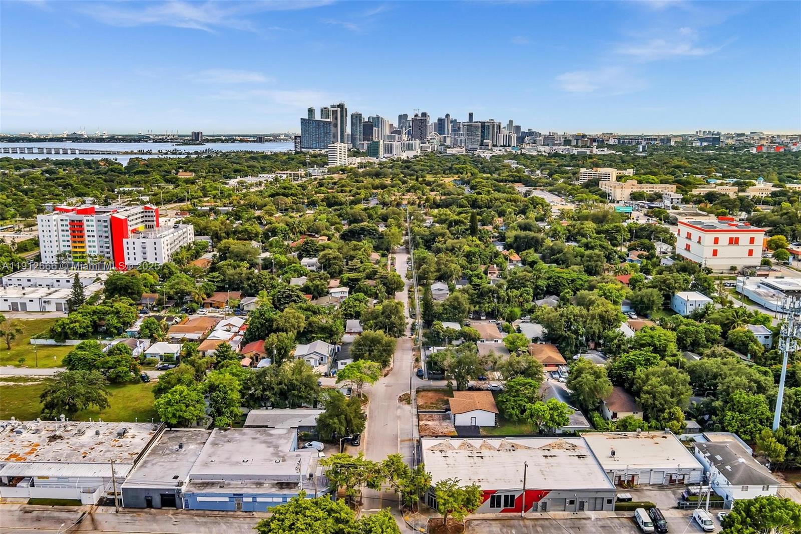 PIERCES LEMON CITY - Residential