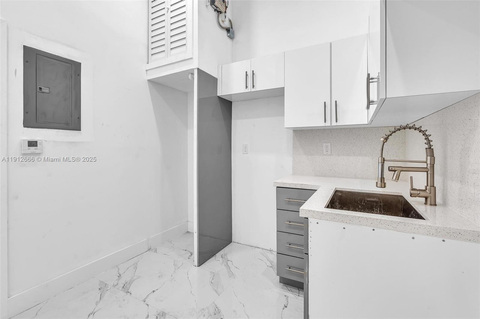 PIERCES LEMON CITY - Residential