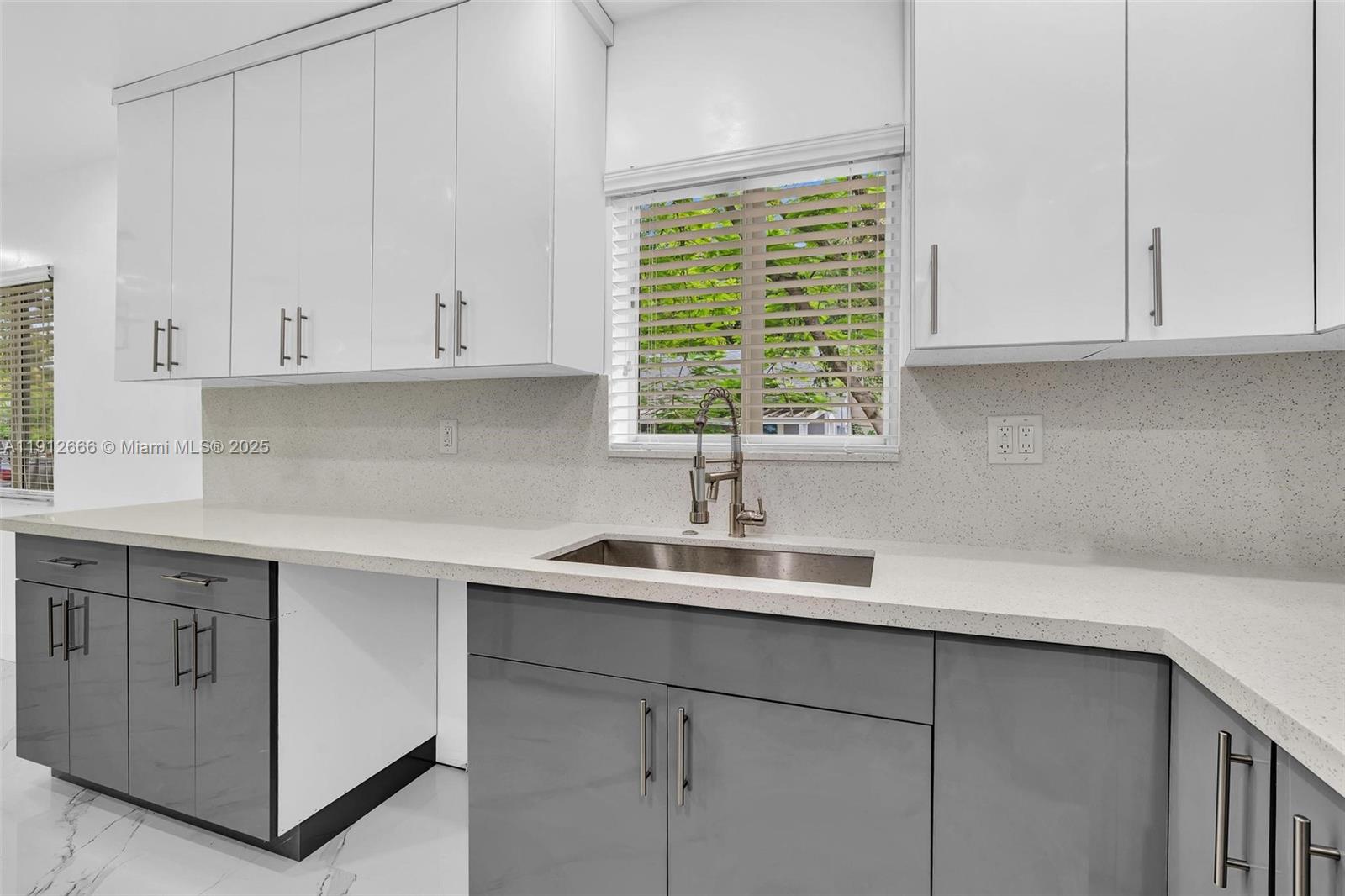 PIERCES LEMON CITY - Residential