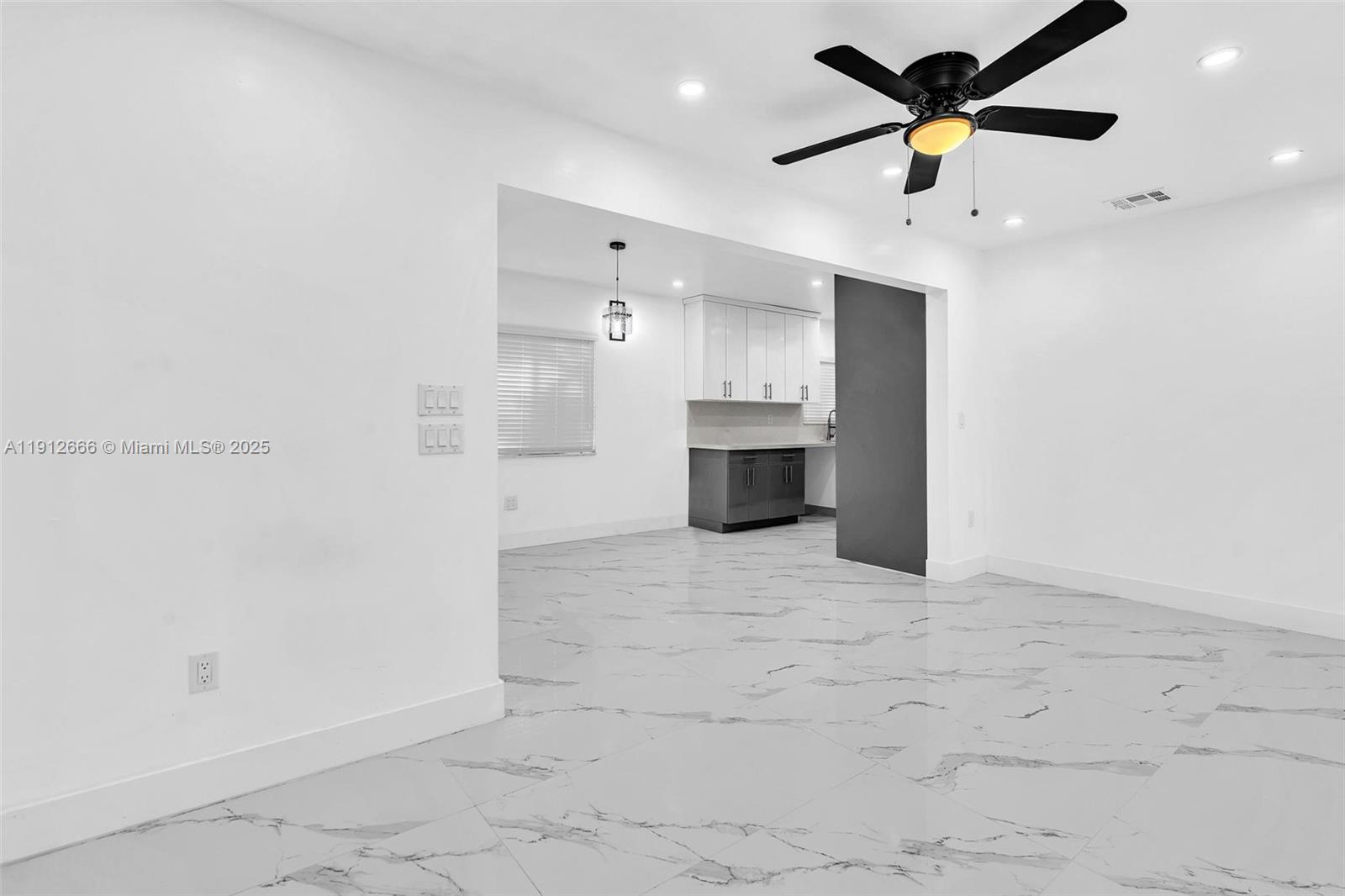 PIERCES LEMON CITY - Residential