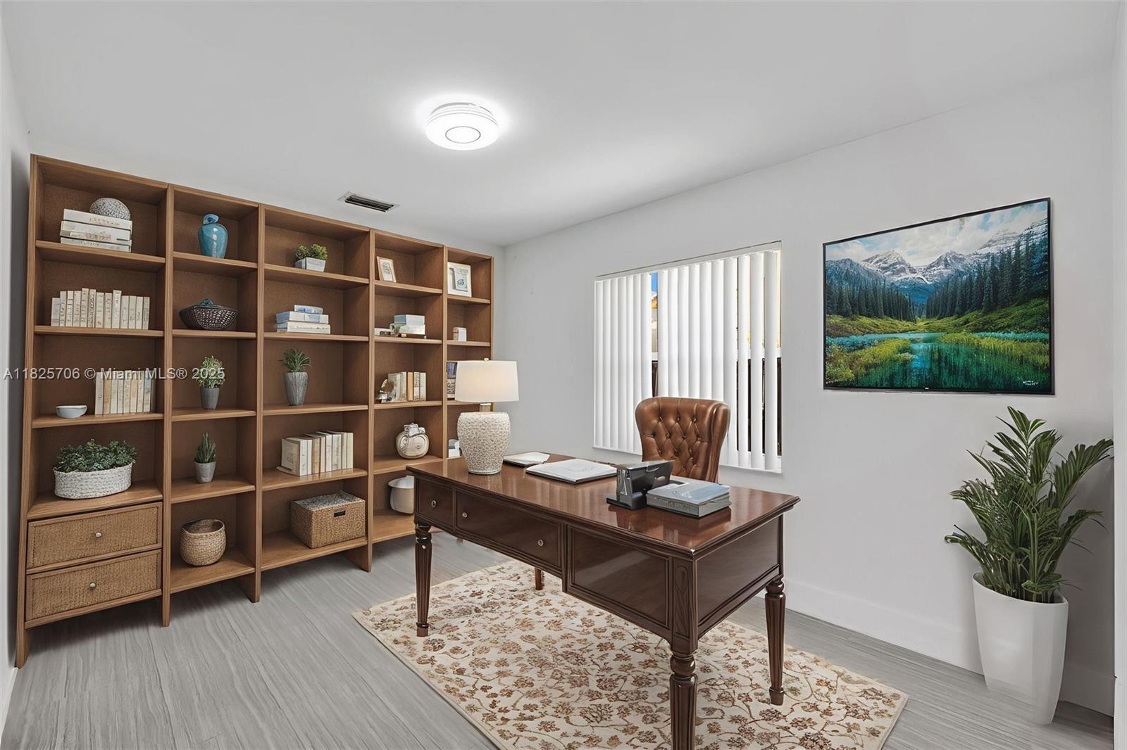 DORAL LANDINGS EAST - Residential