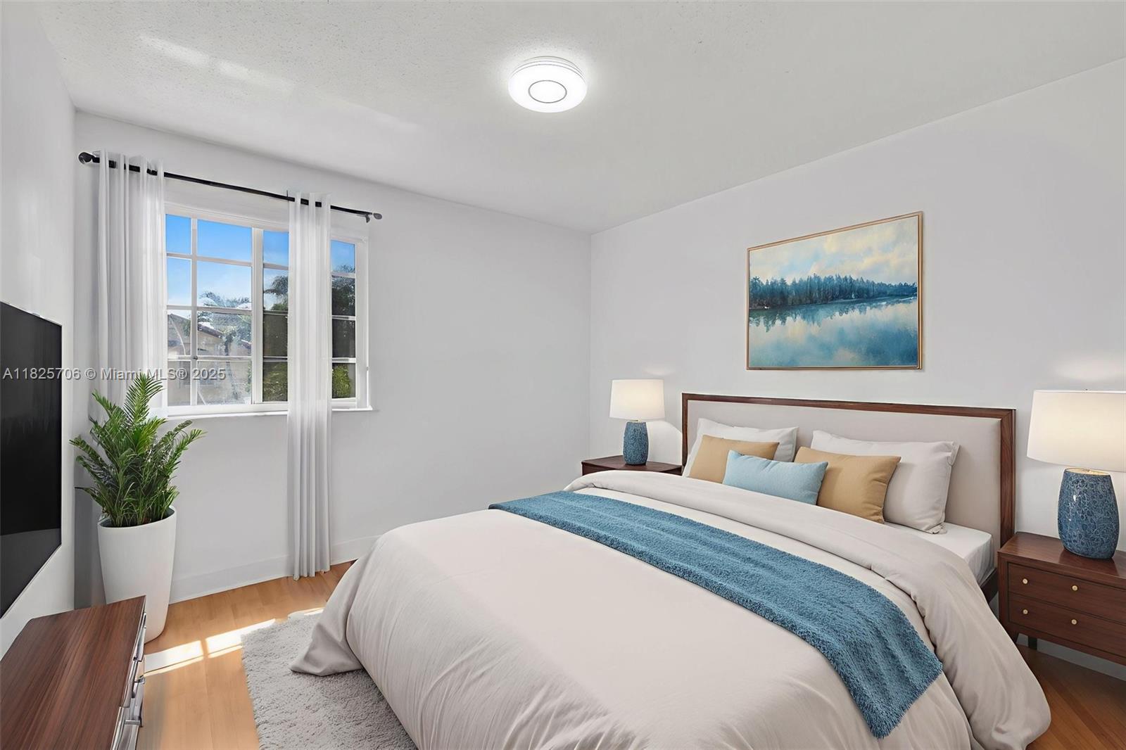 DORAL LANDINGS EAST - Residential