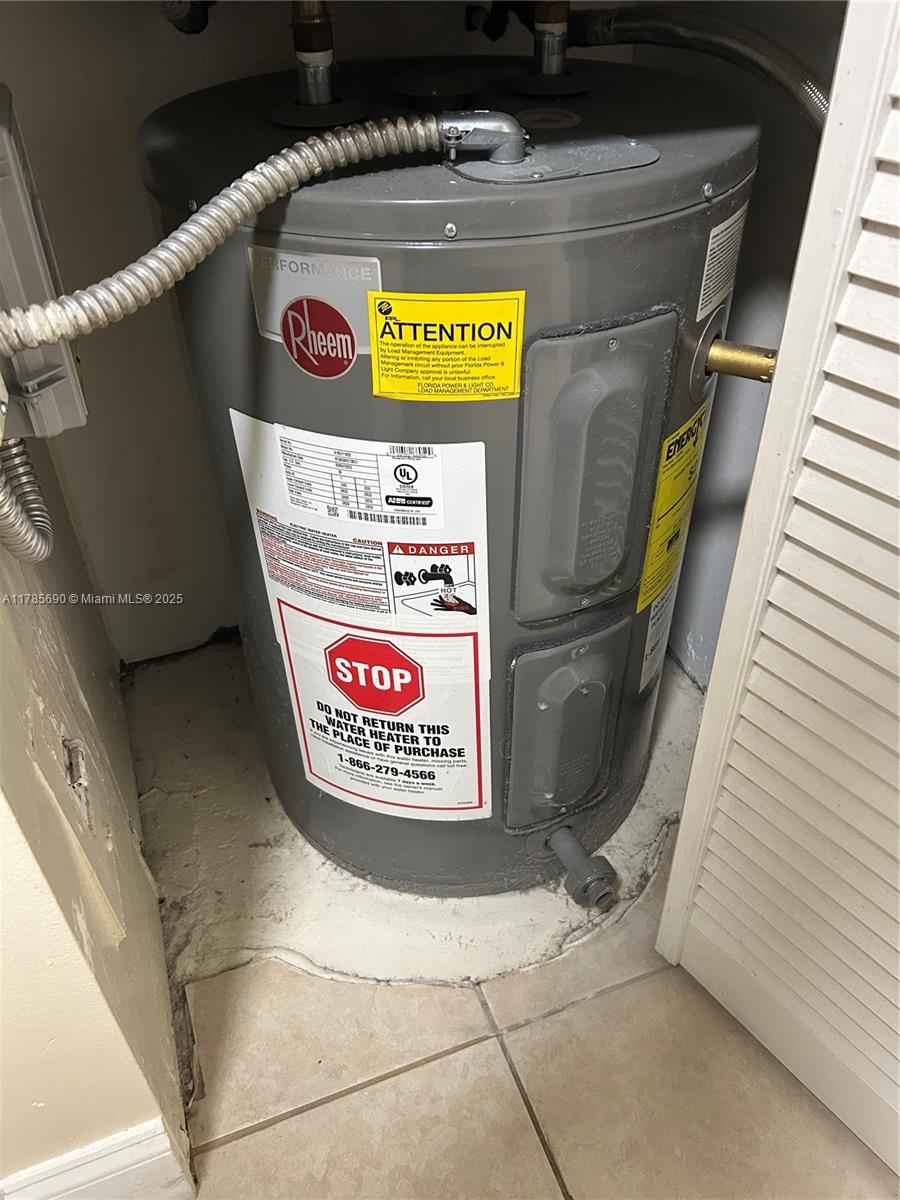 AZUL AT FONTAINEBLEAU CON - Residential