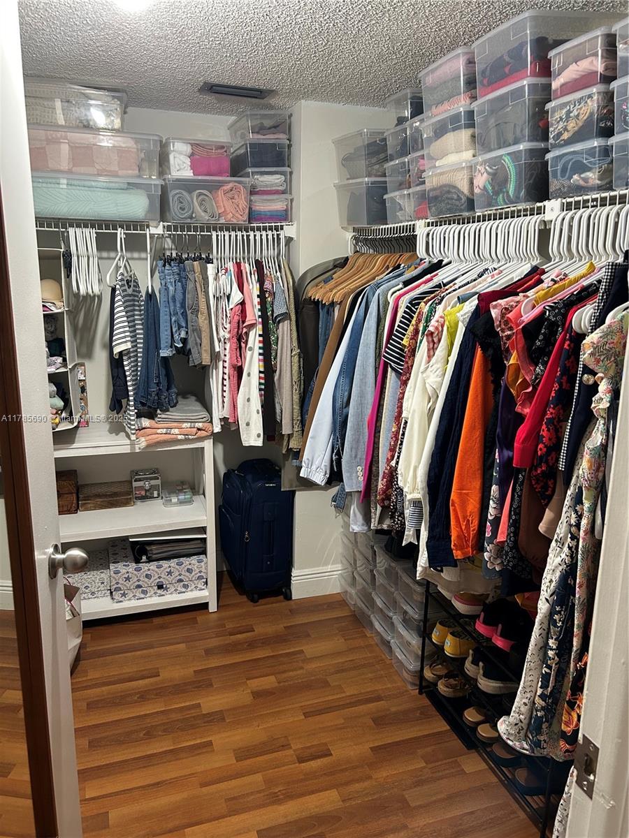 8251 NW 8th St 505