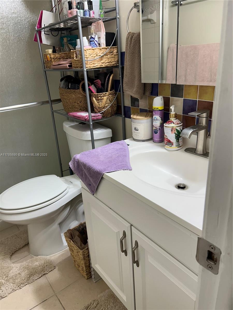 AZUL AT FONTAINEBLEAU CON - Residential