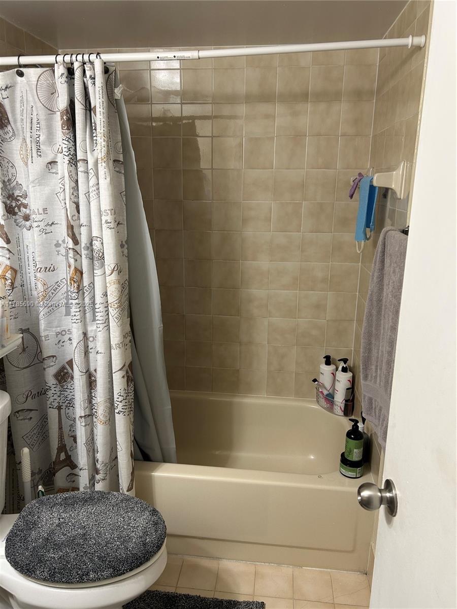 AZUL AT FONTAINEBLEAU CON - Residential