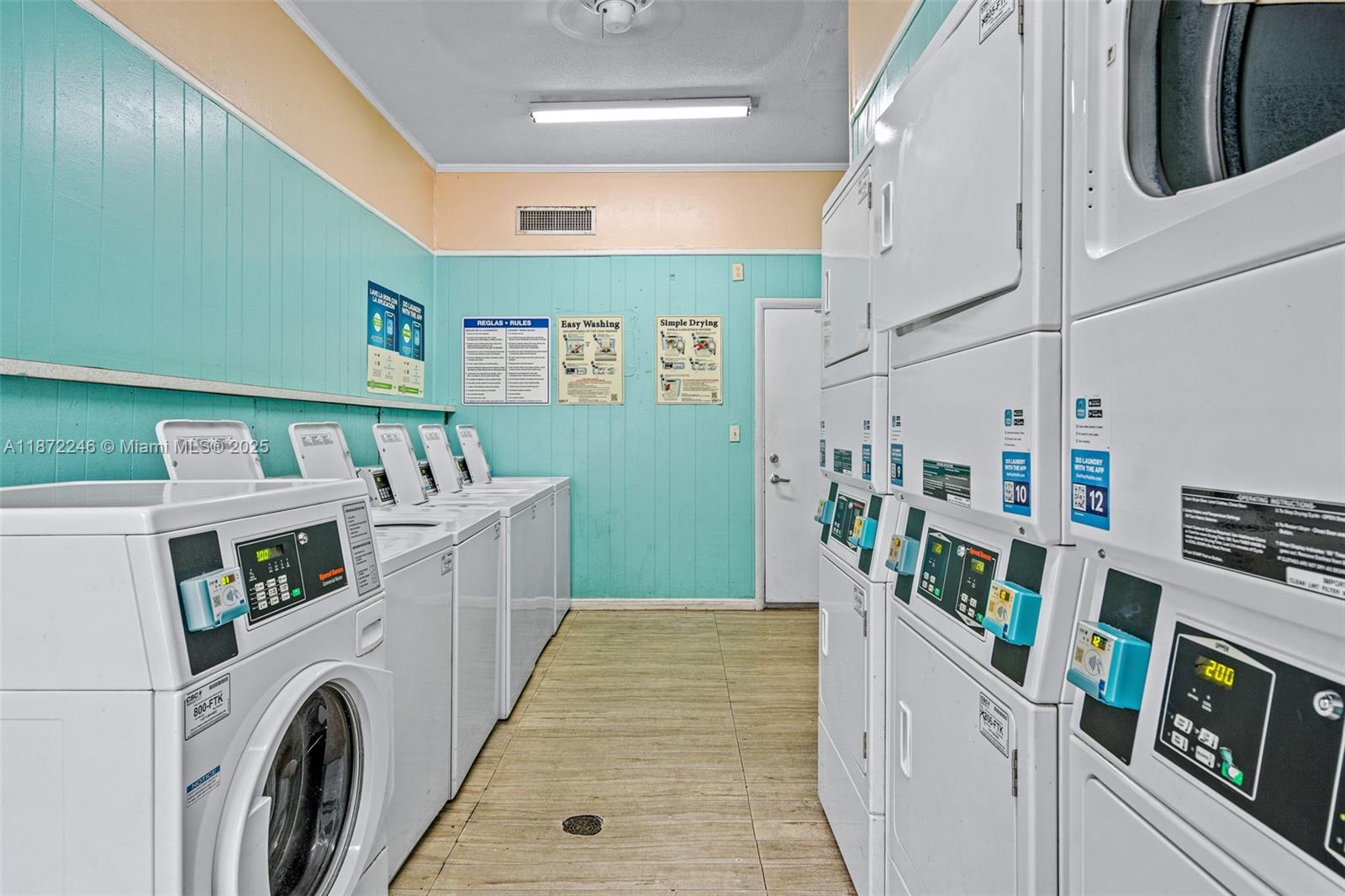 SPANISH TRACE CONDO - Residential