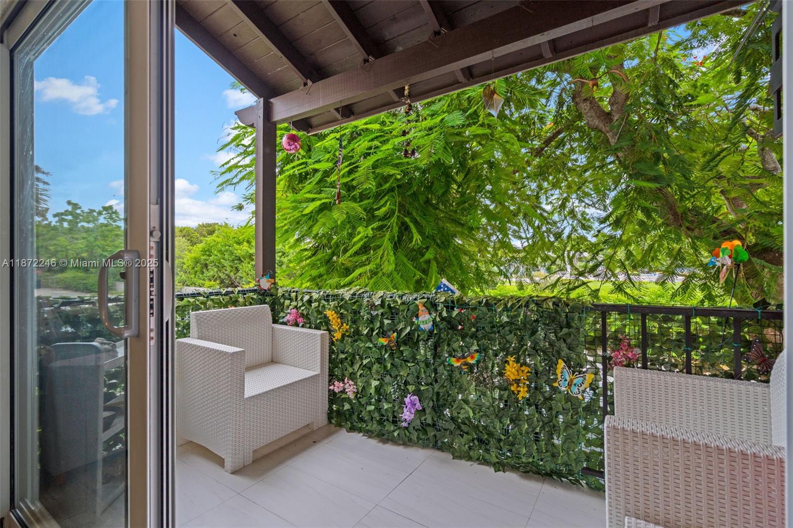 SPANISH TRACE CONDO - Residential