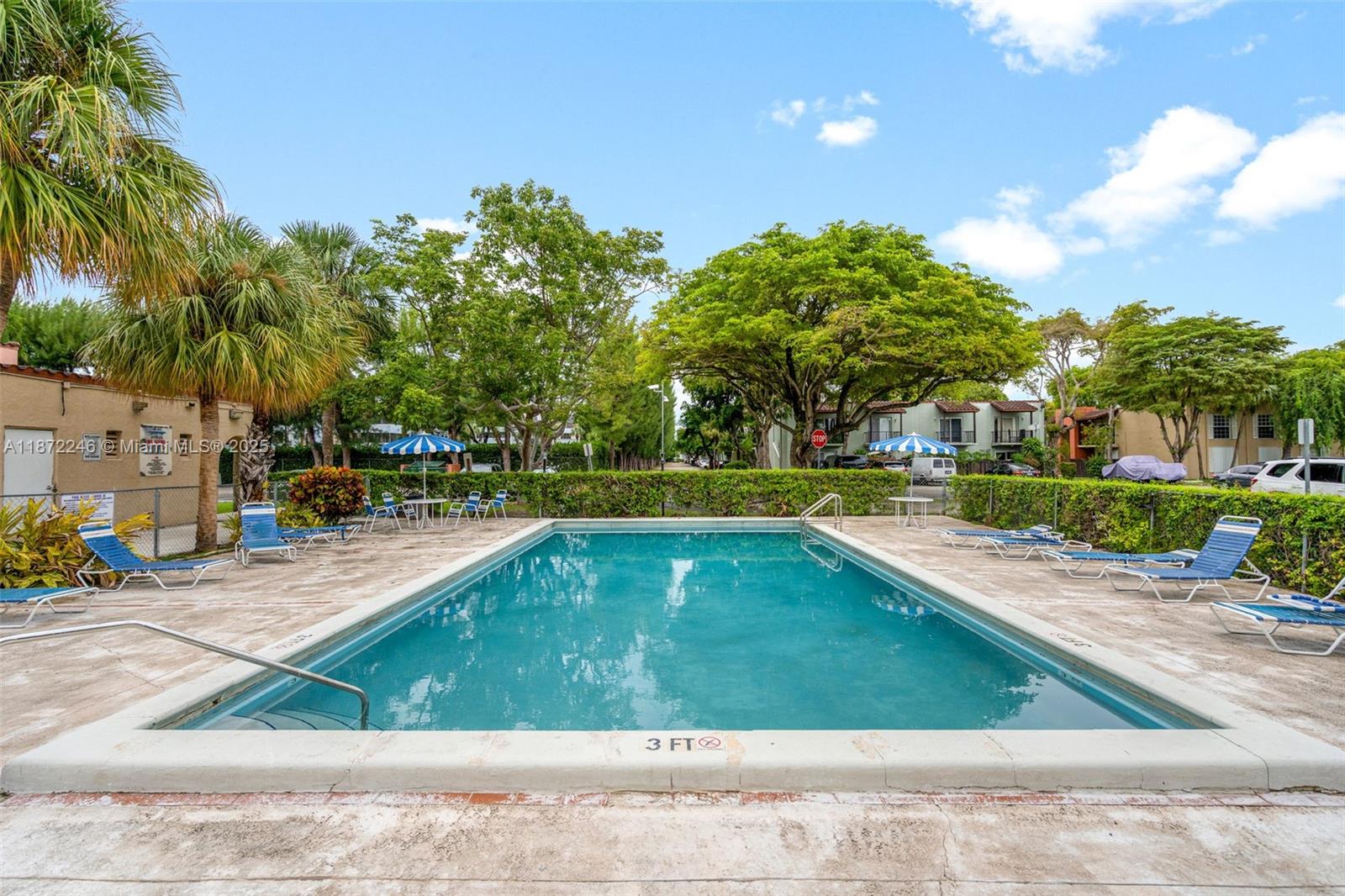 SPANISH TRACE CONDO - Residential