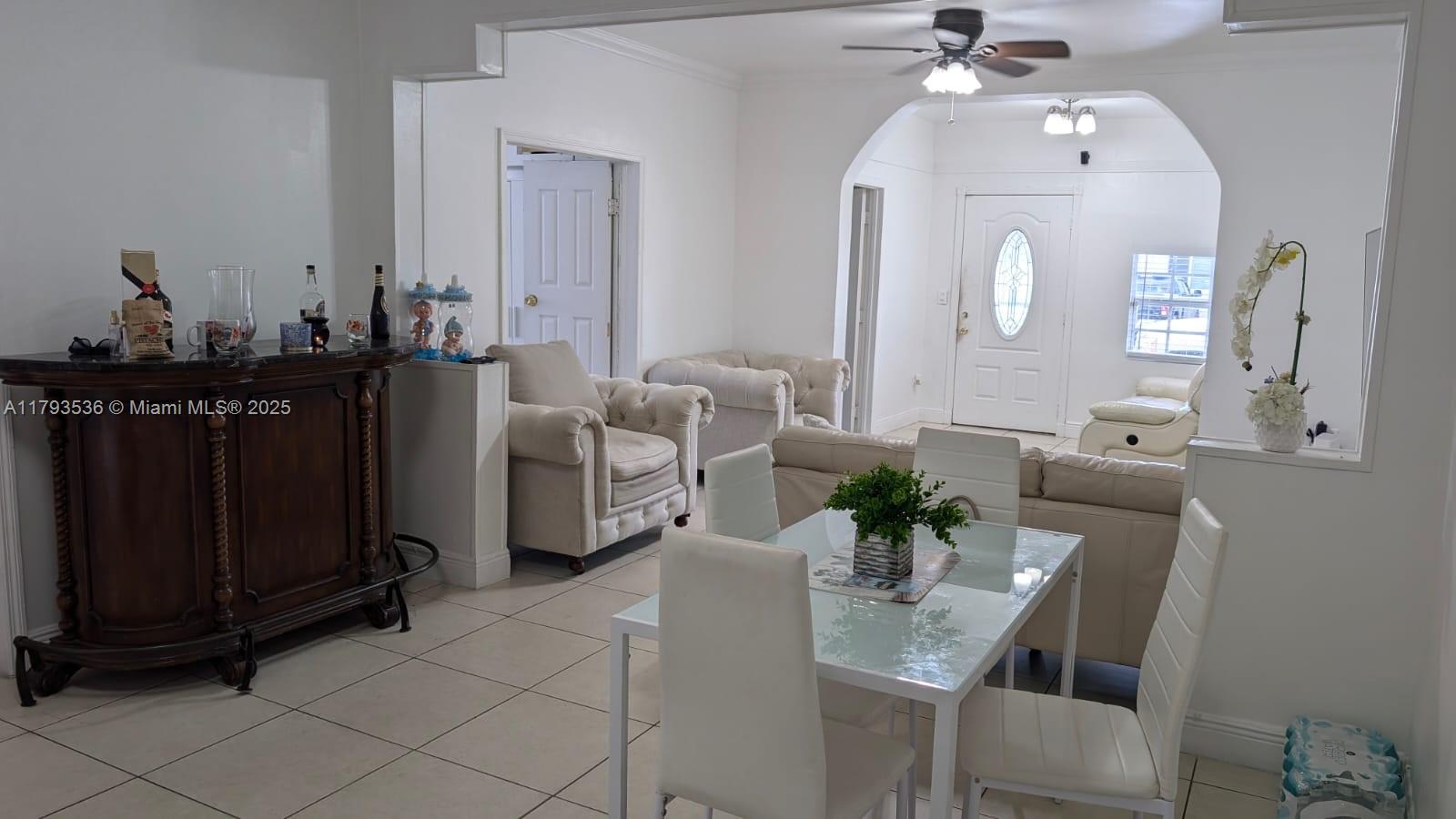 248 SW 18th Ct