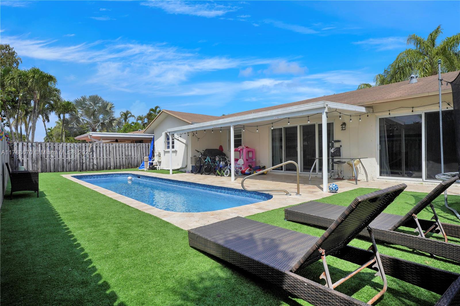 9340 NW 43rd Mnr