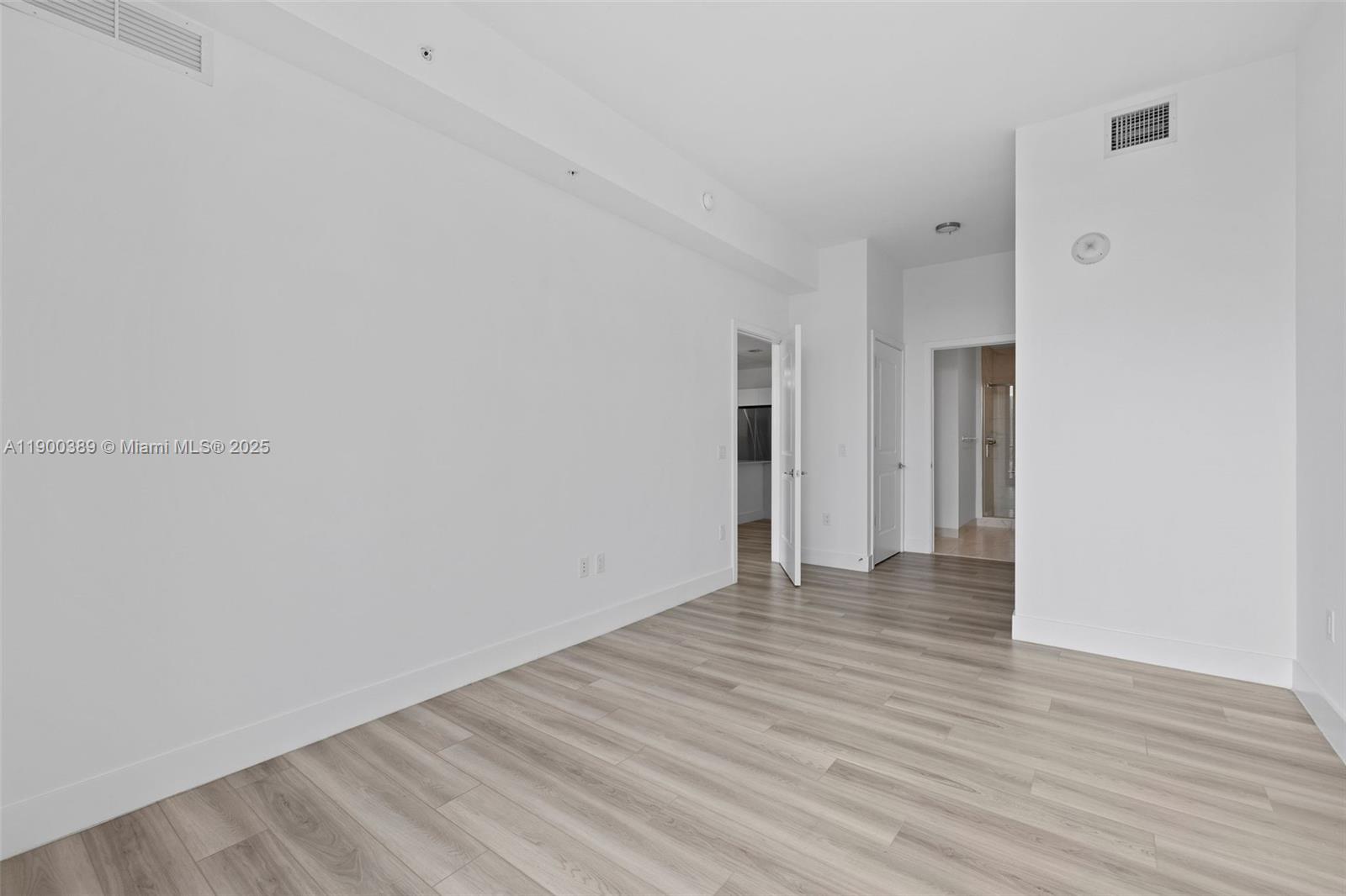 Slate Hallandale - Residential Lease