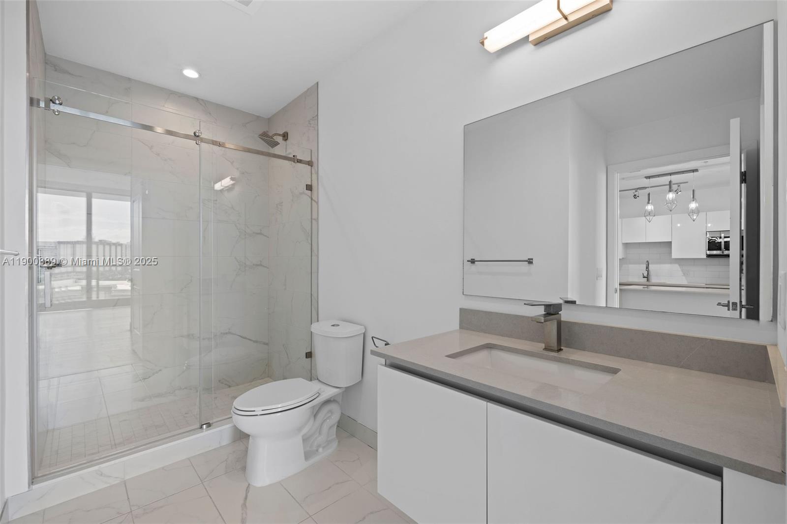 Slate Hallandale - Residential Lease