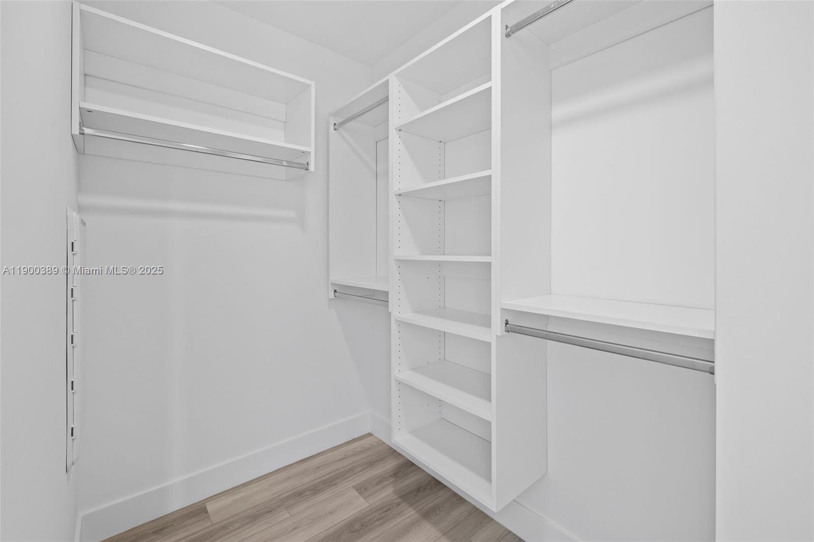 Slate Hallandale - Residential Lease