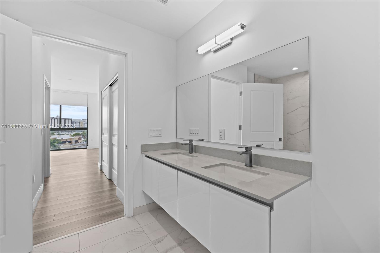 Slate Hallandale - Residential Lease