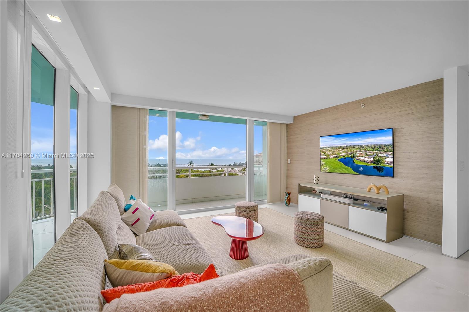 400 S Pointe Dr 604