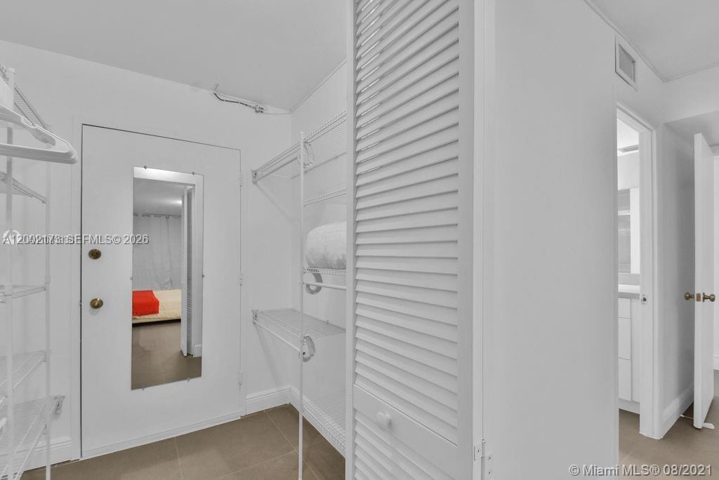 DEL PRADO MARINA - Residential Lease