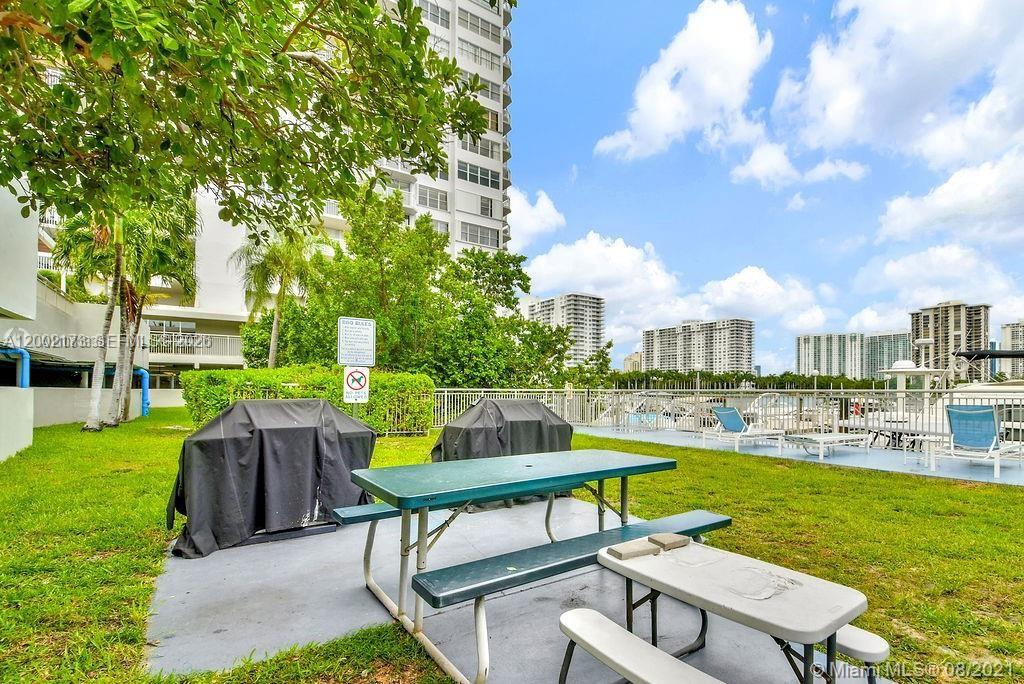 DEL PRADO MARINA - Residential Lease
