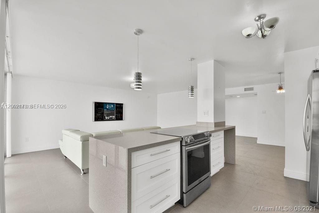 DEL PRADO MARINA - Residential Lease