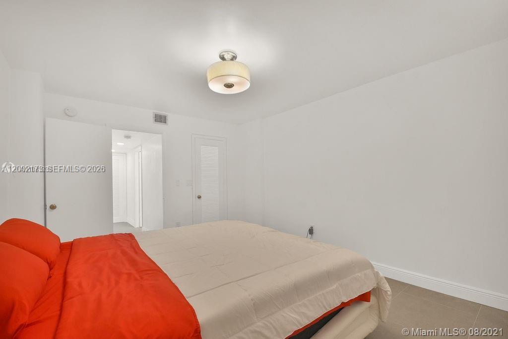 DEL PRADO MARINA - Residential Lease