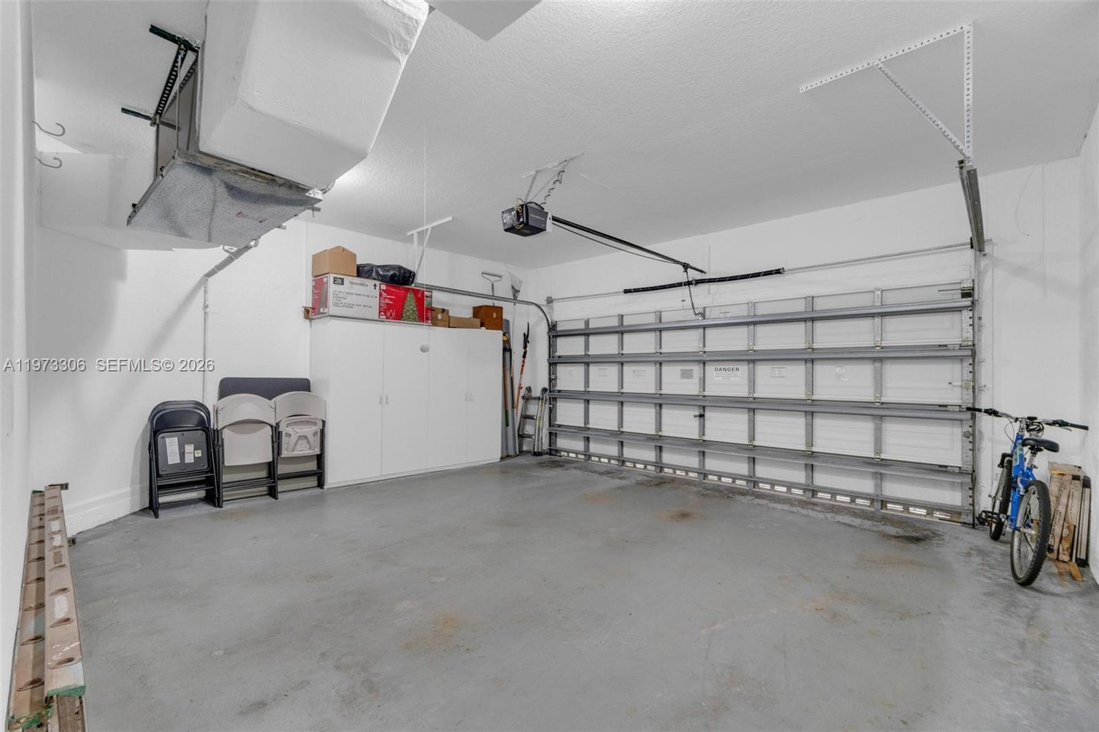 PORTOFINO PALMS - Residential