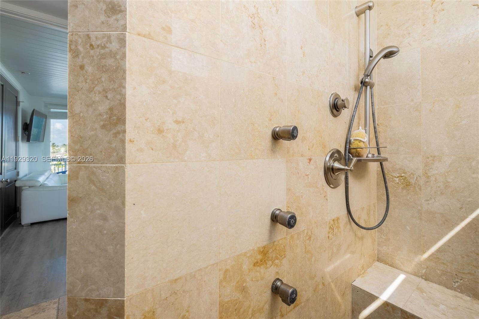 HAMMER POINT PARK - Residential