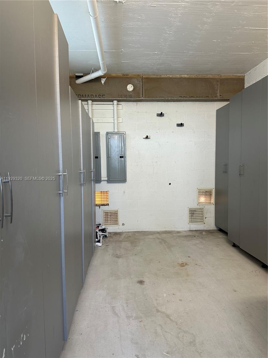 HAMMER POINT PARK - Residential