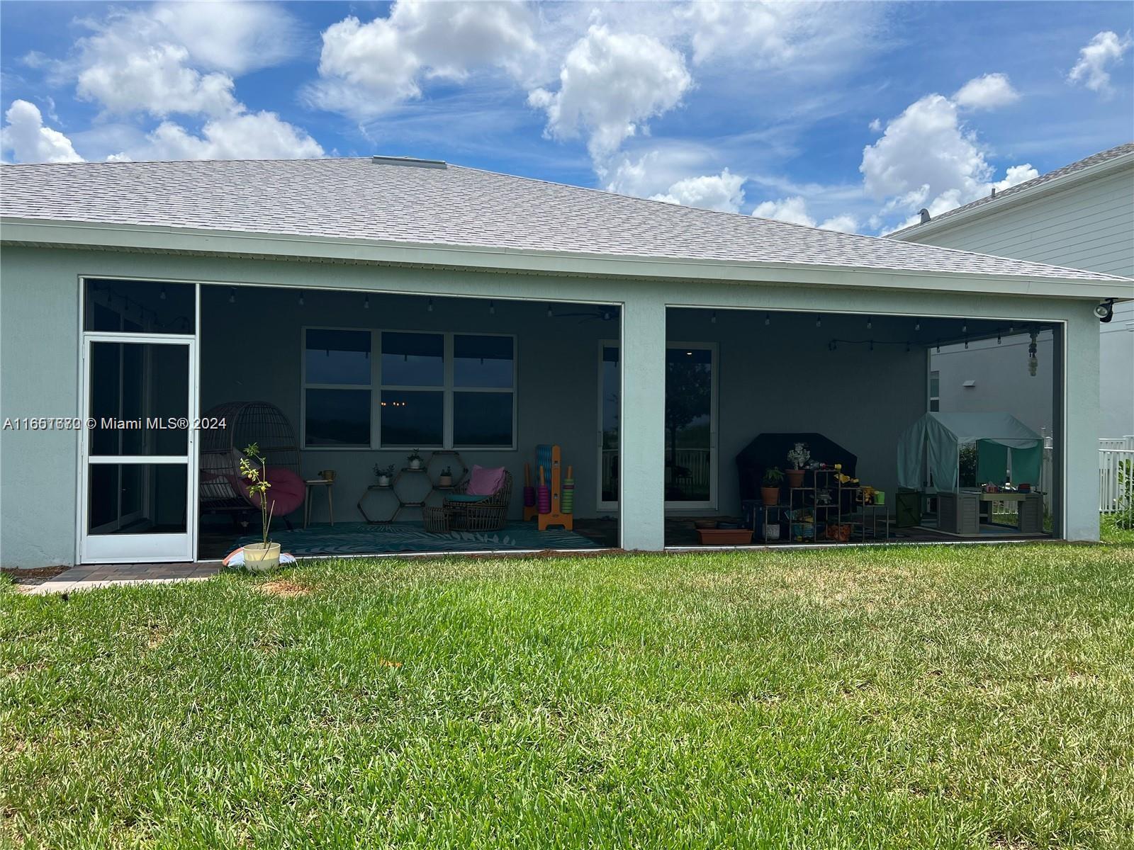Photo 35 of 41 of 10479 SW Captiva Dr house
