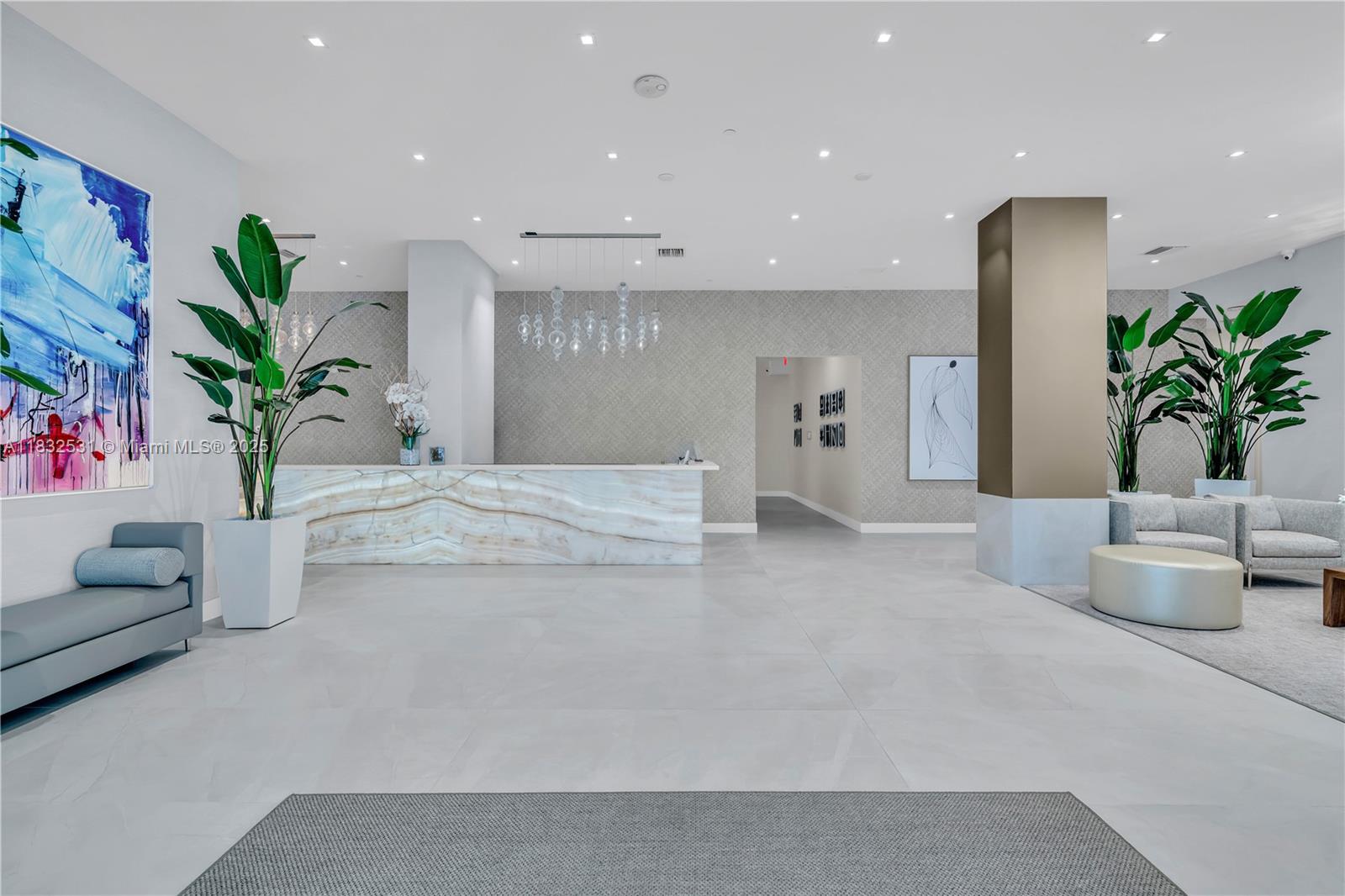 HARBORSIDE AT THE WATERWAs - Residential