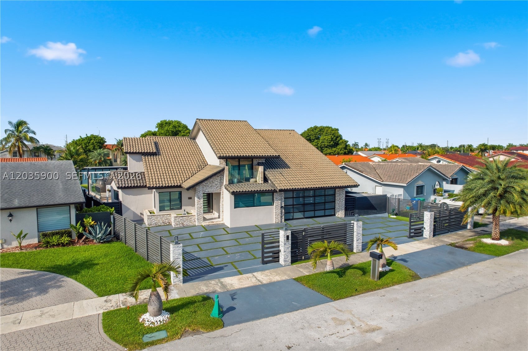 13330 SW 5th St, Miami FL 33184