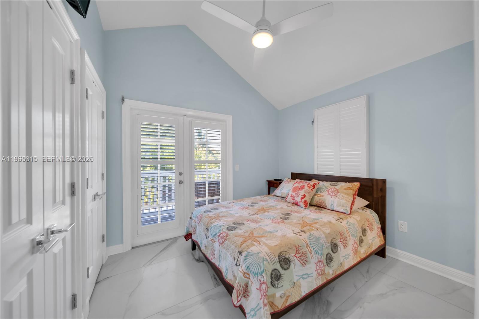 7026 Harbor Village Dr