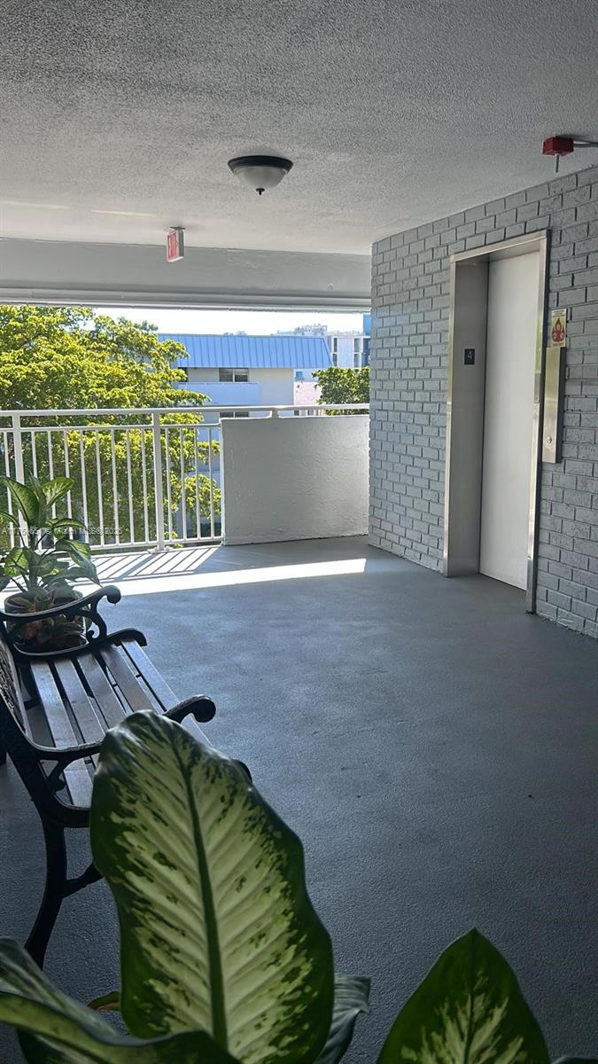 EDEN ISLES CONDO PART 2 - Residential