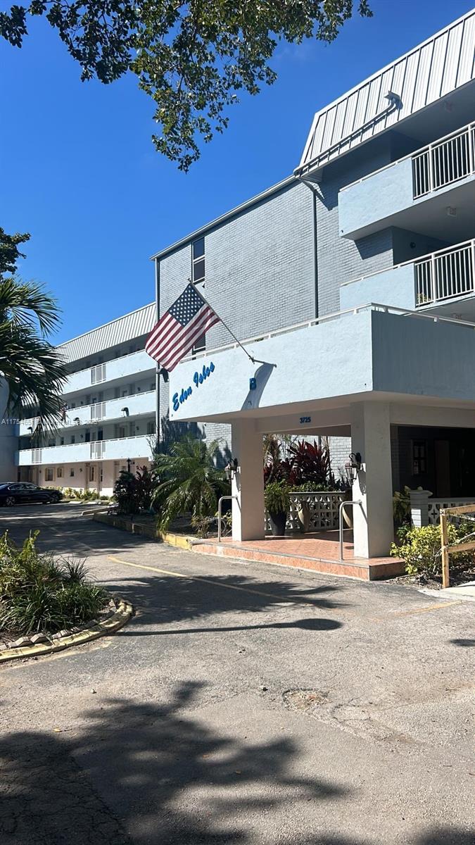 EDEN ISLES CONDO PART 2 - Residential