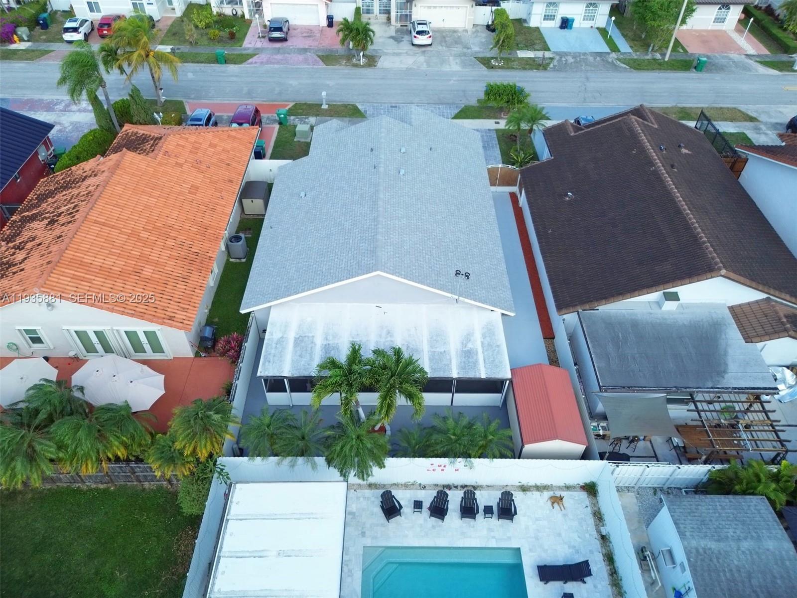 BIRD LAKES SOUTH SEC 2 - Residential