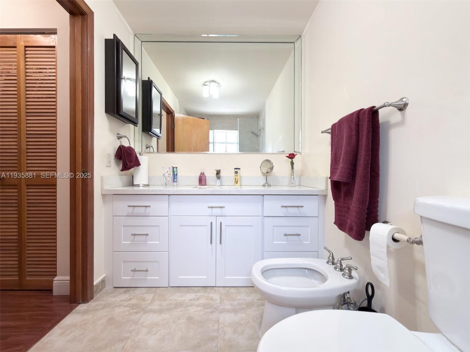 BIRD LAKES SOUTH SEC 2 - Residential