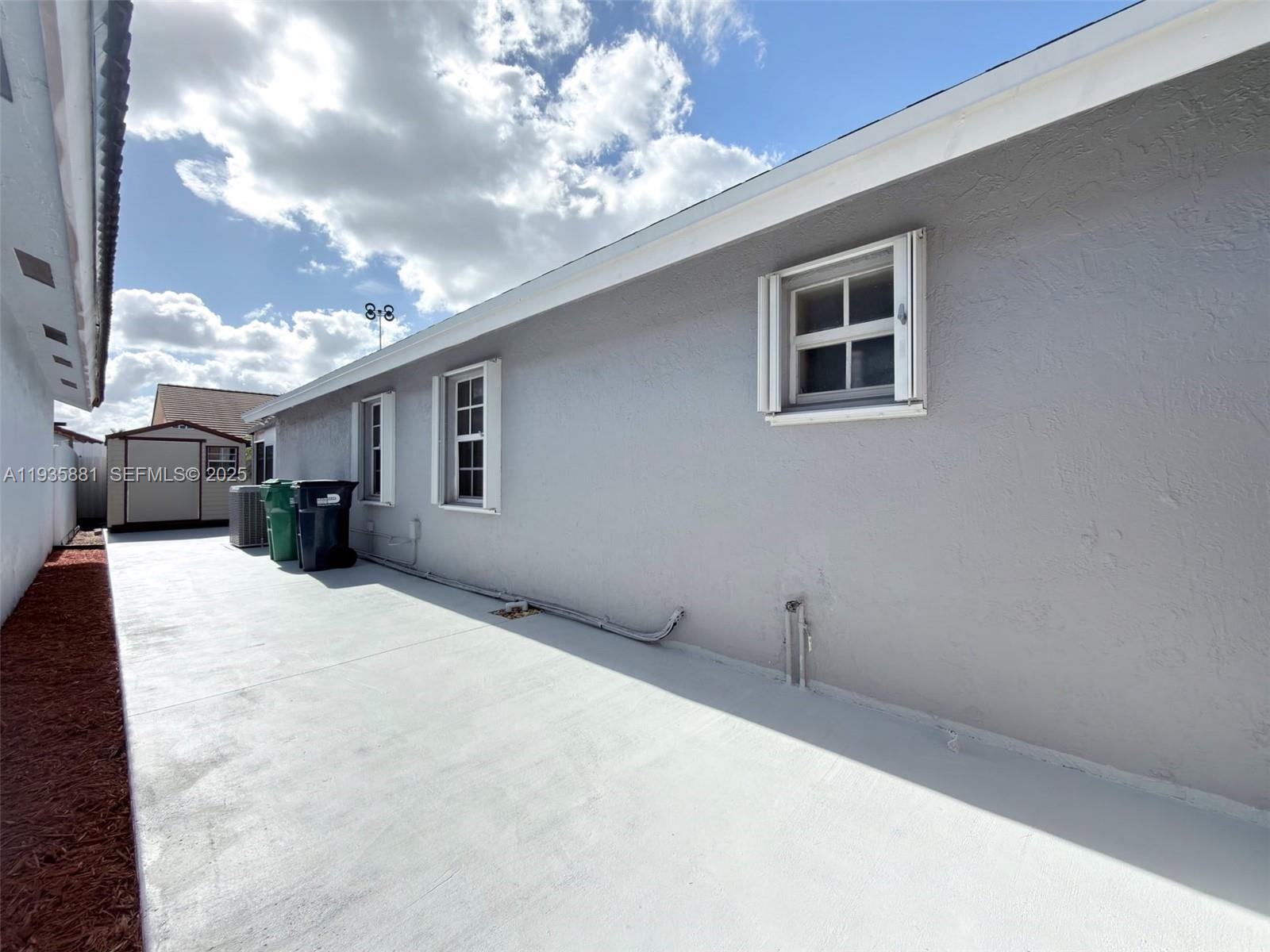 BIRD LAKES SOUTH SEC 2 - Residential