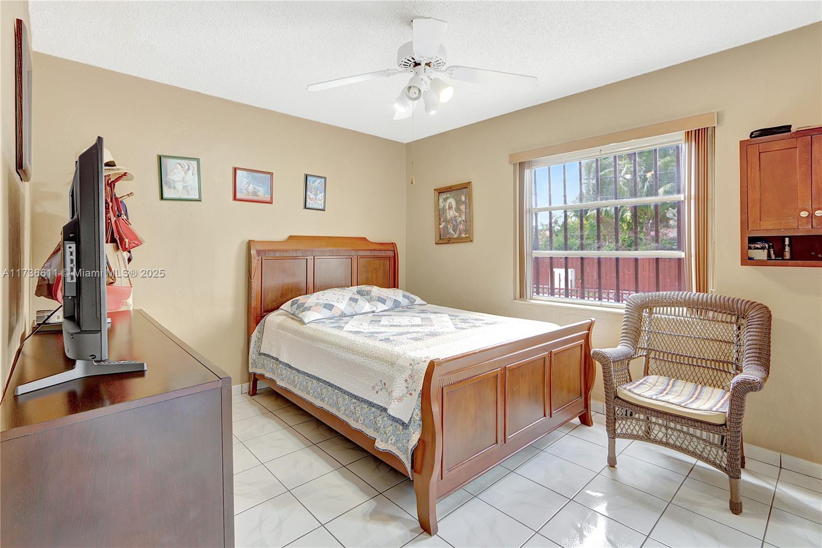 GROSSE POINTE HIGHLANDS - Residential