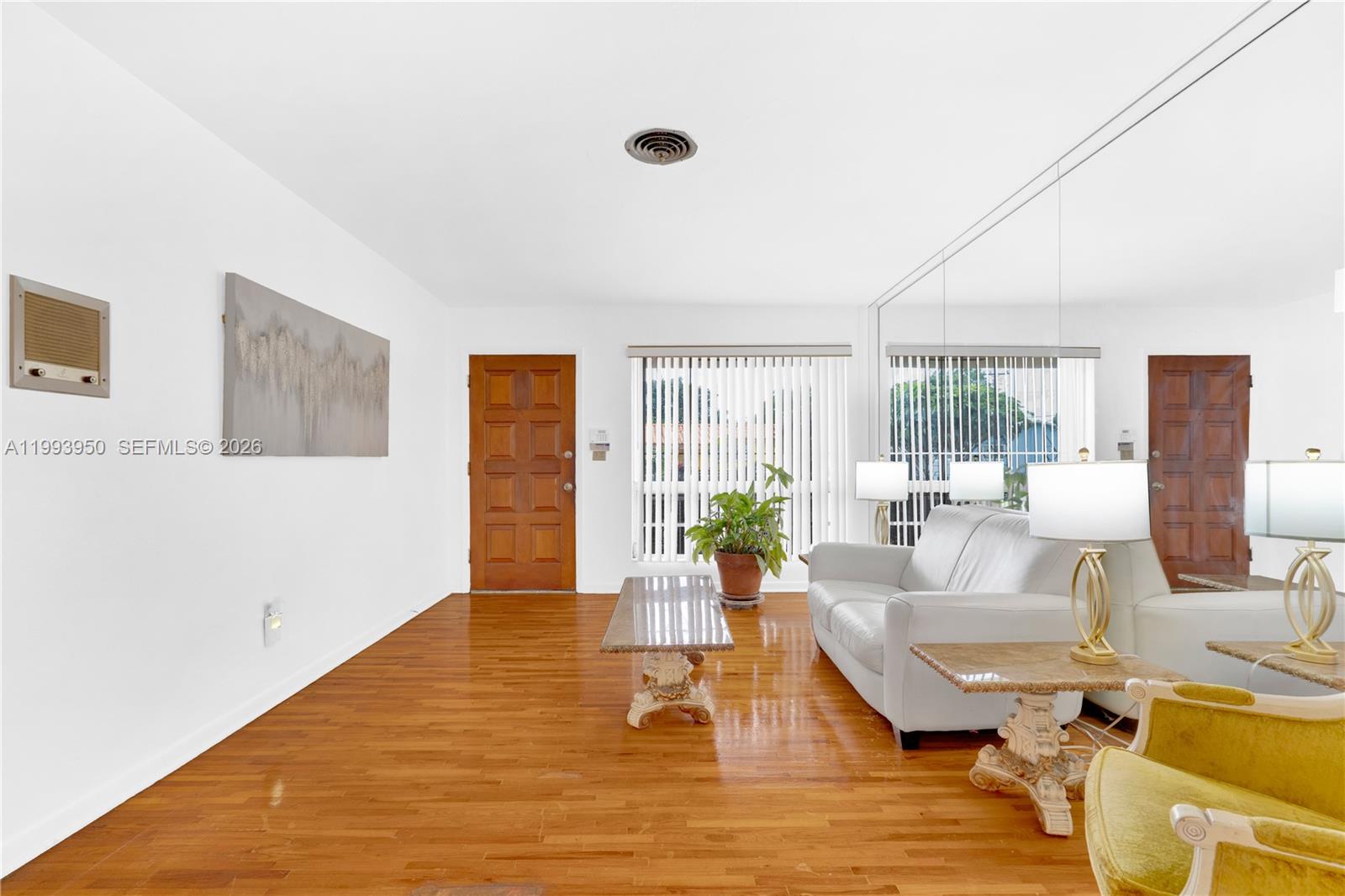 SUNSHINE SUB - Residential