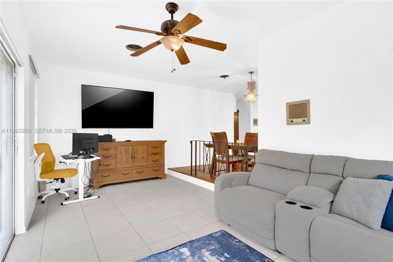 SUNSHINE SUB - Residential