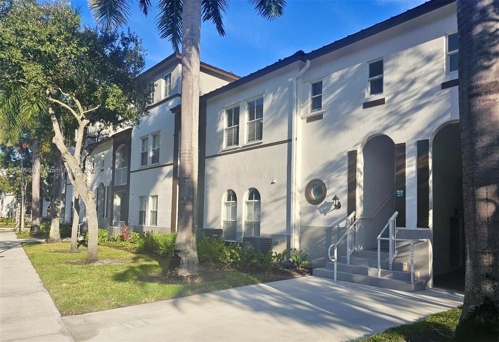 Photo of 4331 SW 160th Ave #204, Miramar, FL 33027 (MLS # A11736986)