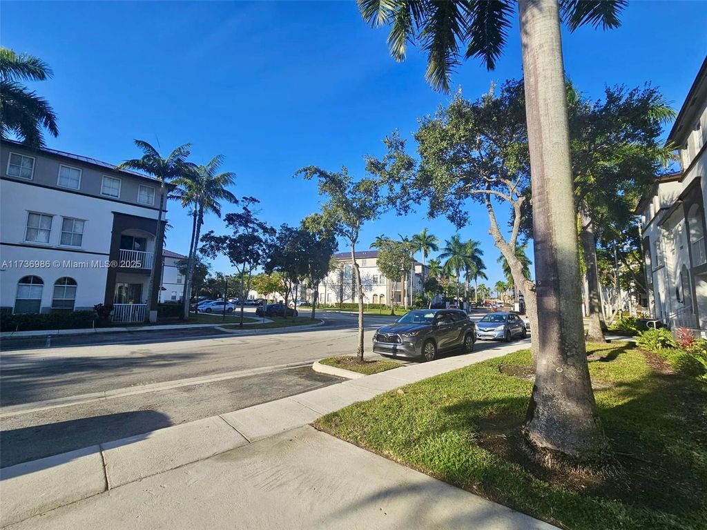 Photo of 4331 SW 160th Ave #204, Miramar, FL 33027 (MLS # A11736986)