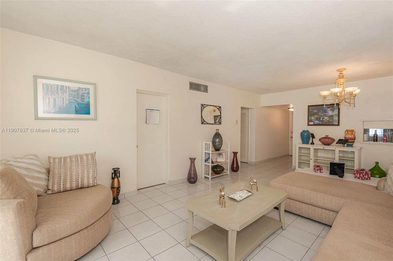 FOURTH MOORINGS CONDO - Residential