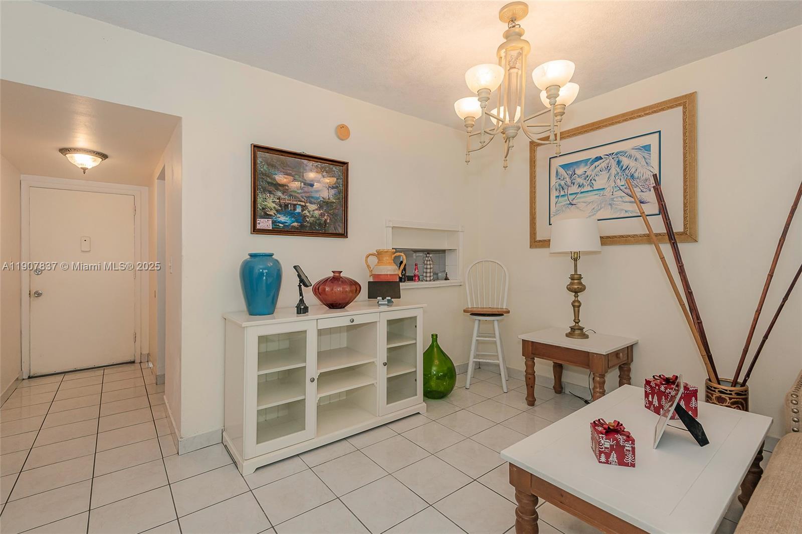 FOURTH MOORINGS CONDO - Residential