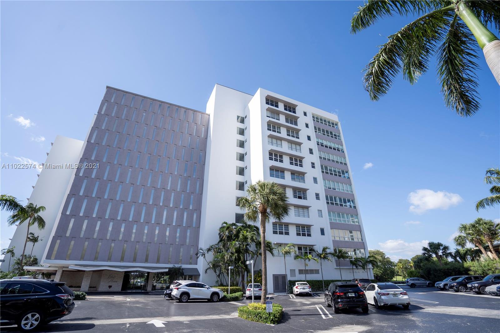 BLAIR HOUSE CONDO - WEST - Residential