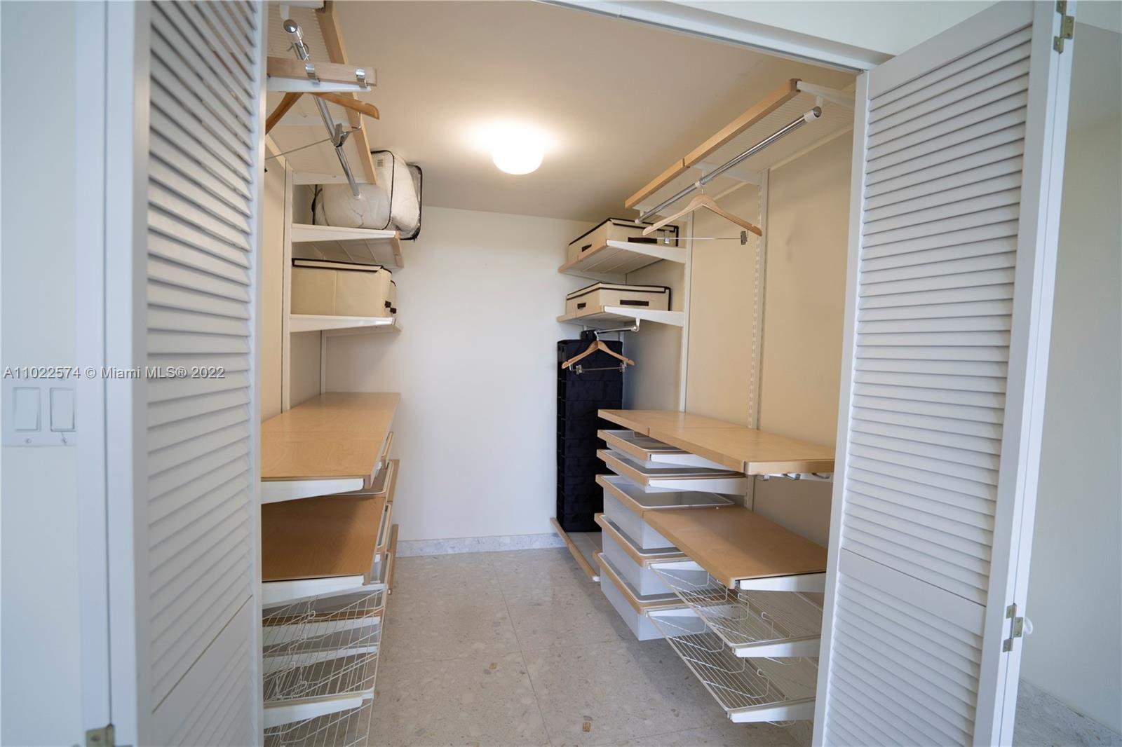 BLAIR HOUSE CONDO - WEST - Residential