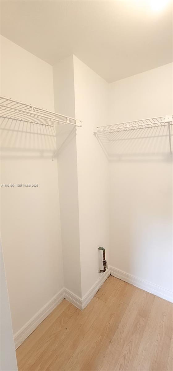 VERSAILLES GARDENS CONDO - Residential