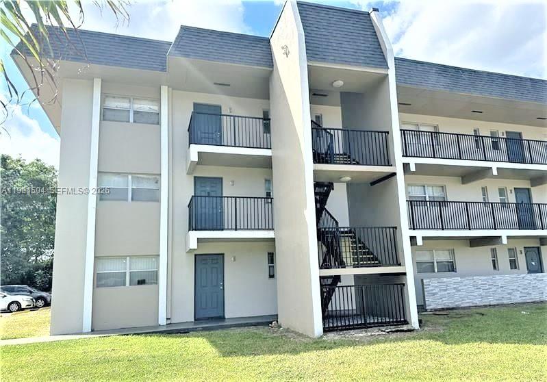 VERSAILLES GARDENS CONDO - Residential