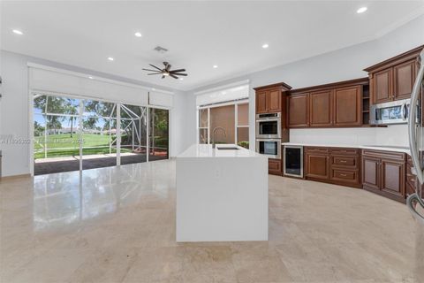 2468 Bay Isle Ct Weston FL 33327