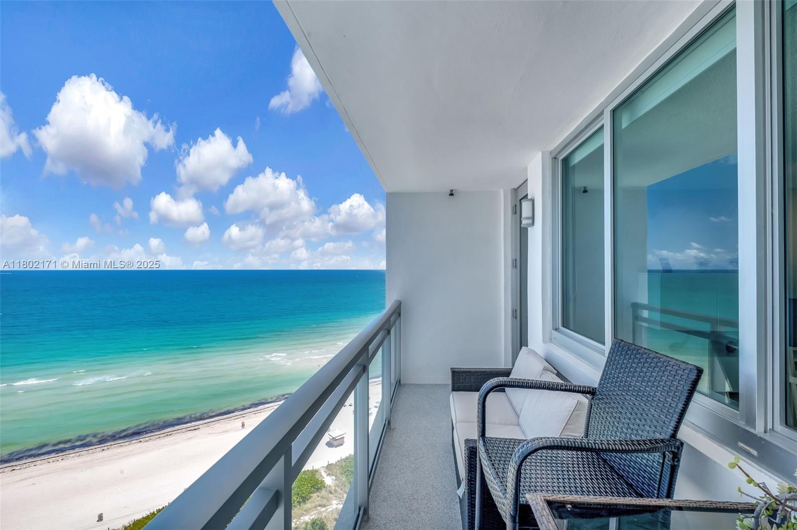 7135 Collins Ave 1614