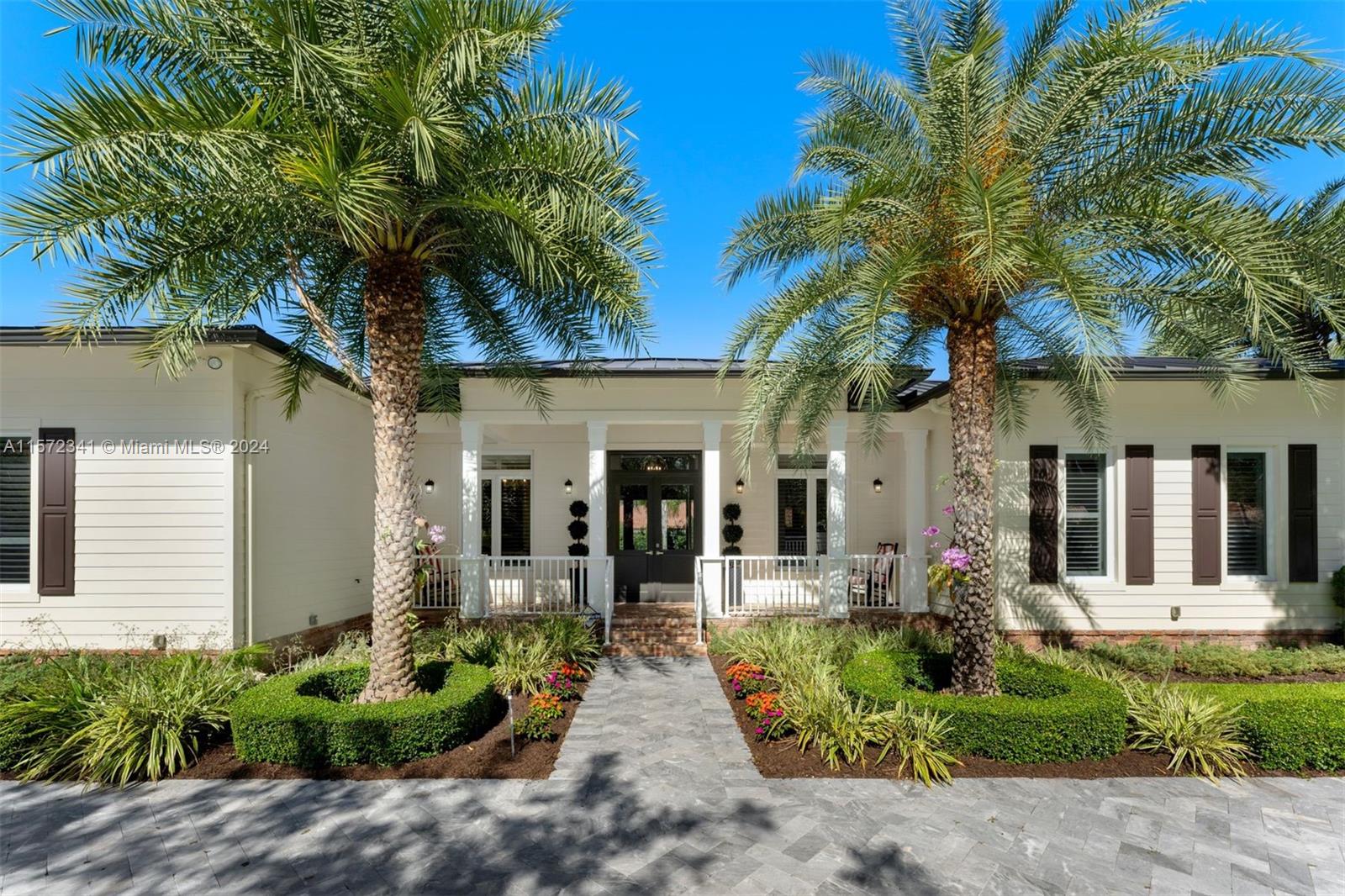 SOLAR GARDENS - Residential